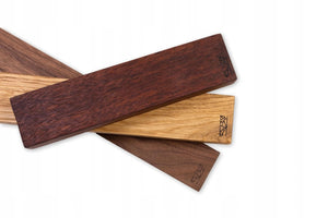 Wooden magnetic strip 30 cm American walnut